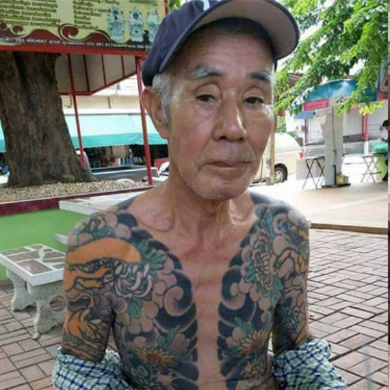 Турист засне случайно на СНИМКА мъж в Тайланд и последва арест от Интерпол, защото...