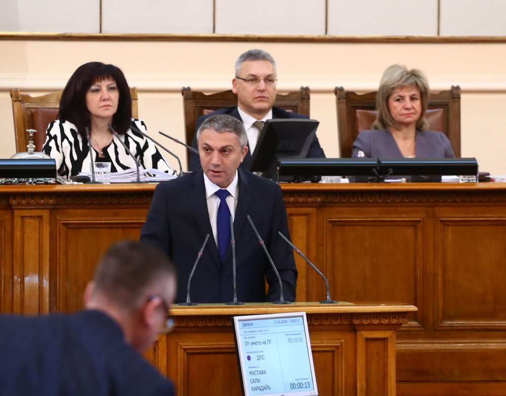 Мустафа Карадайъ с положителна оценка за дейността на президента Радев
