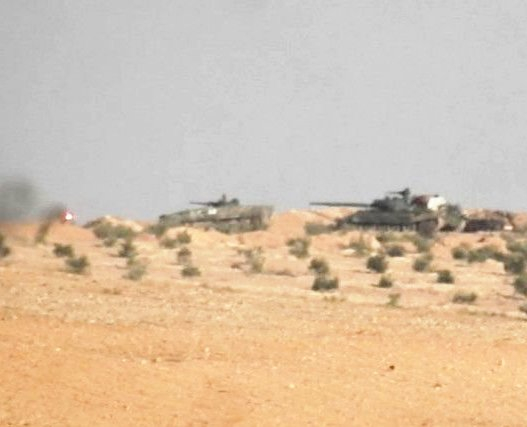 Терористите в Сирия за първи път успяха да взривят на парчета правителствен Т-62М (СНИМКИ) 