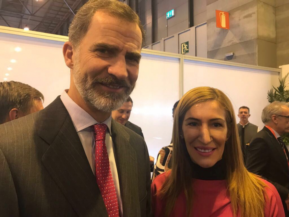 Първо в БЛИЦ! Министър Ангелкова се срещна с краля на Испания (СНИМКИ)