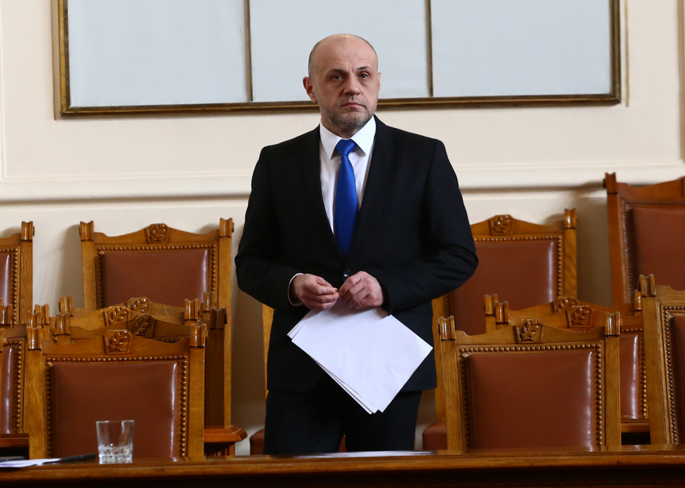 Томислав Дончев отговори на най-важният въпрос след взетата глава на социалния министър