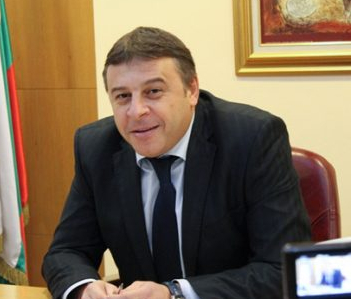Кметът на Благоевград д-р Атанас Камбитов: Българи пречат на българи да живеят по-добре в България