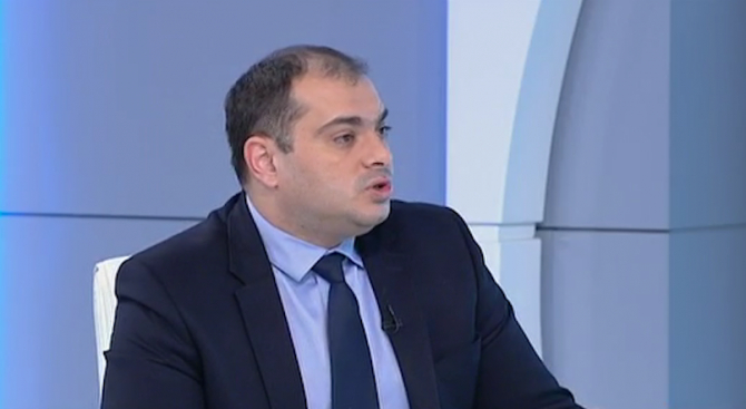 Филип Попов: БСП не вади кирливи ризи, обществото налага темата за корупция