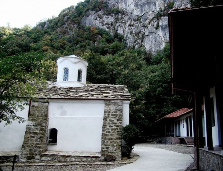 Духовните места: Манастирът, в който живя Свети Иван Рилски
