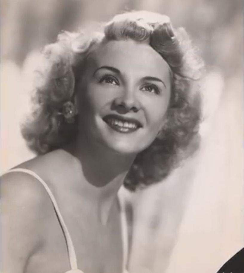 В САЩ почина най-възрастната работеща актриса в Холивуд (СНИМКИ)