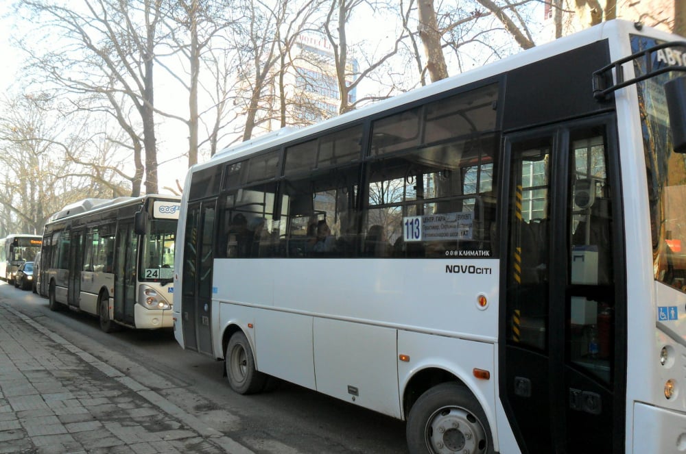 Пловдивчанка тръгна с рейса, прибра се с линейка