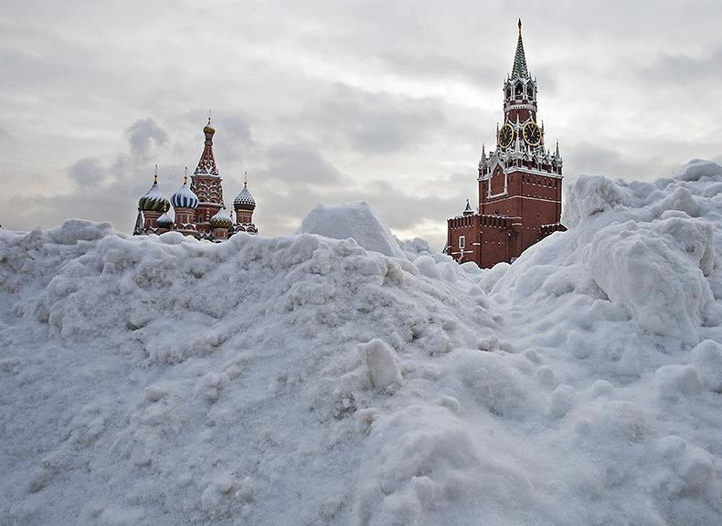  Как изглежда Москва в снежния апокалипсис за Гинес (СНИМКИ/ВИДЕО)