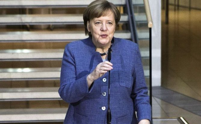 Мирише на коалиция в Германия: Меркел и Шулц на финалната права 