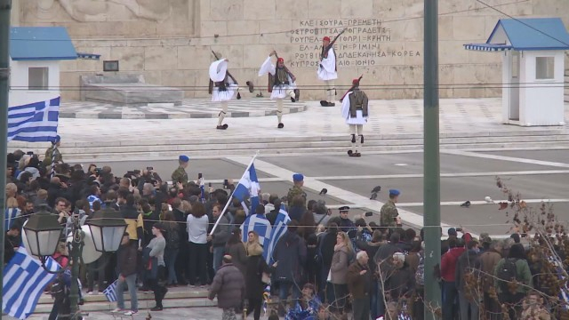 Исторически протест събра над 1,5 милиона гърци в Атина, които скандираха: Македония е Гърция!  (ОБЗОР)