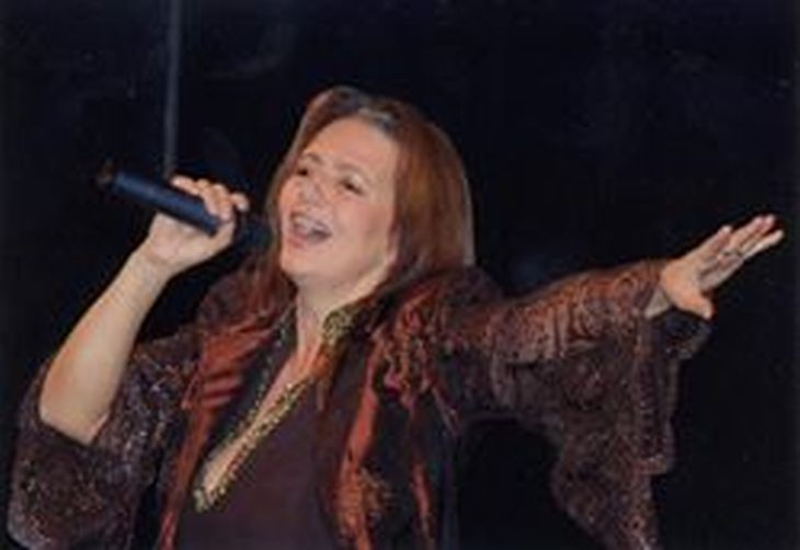 Само в "ШОУ"! Народната певица Йорданка Варджийска разказа как лекува хора с музика