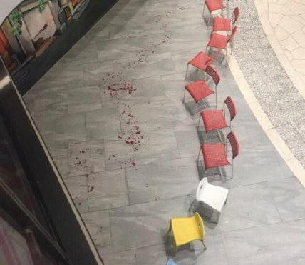 Недоволен мъж окървави мол, уби жена и рани 12 души 