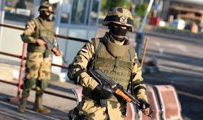 Военните в Египет със смъртоносна акция срещу терористи