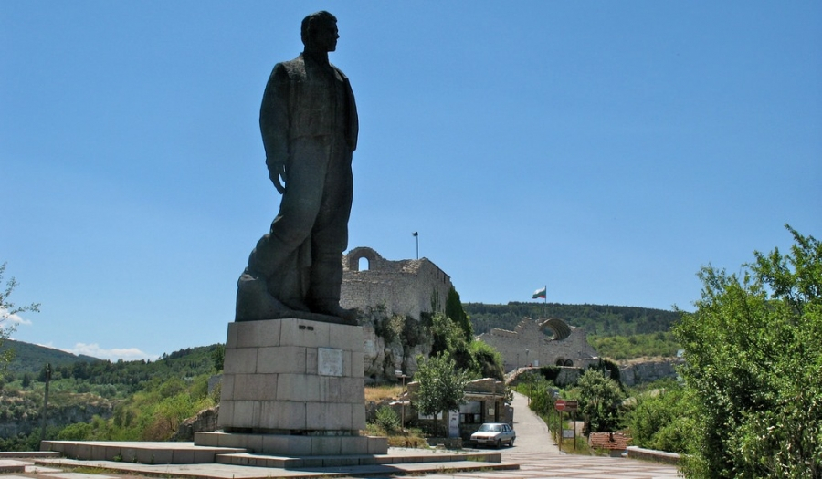 Урок по история: Знаете ли кой е най-големият паметник на Левски у нас? (СНИМКИ)