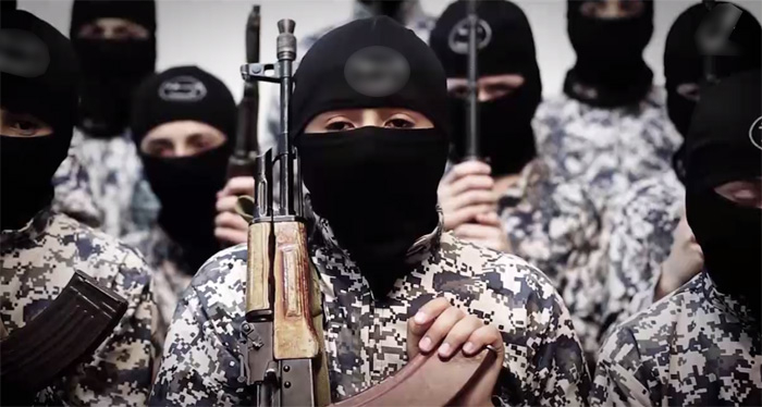 Показаха на ВИДЕО пленени деца, членове на "Ислямска държава"