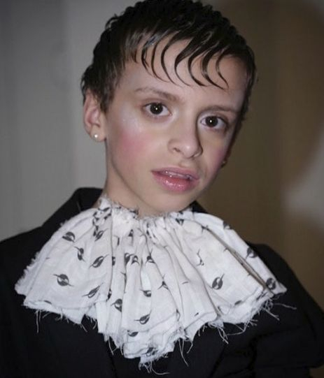 Пълен потрес! "Бъдещето на Америка": 10-годишен трансджендър дефилира на Седмицата на модата в Ню Йорк (СНИМКИ/ВИДЕО)