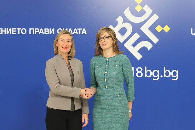 Могерини и Захариева в София: Скопие и Тирана могат да започнат преговори за ЕС още през юни