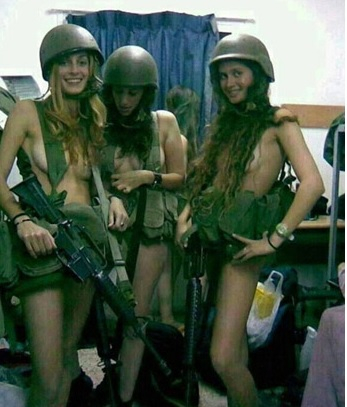 Сексапилни, опасни и въоръжени или иначе казано "тайното женско оръжие" на Израел! Супер горещи СНИМКИ (18+)