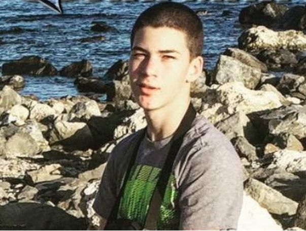 Десетки дариха кръв за 17-годишния Александър, състоянието му остава критично 