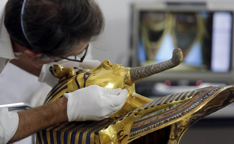 Част от колекцията на Тутанкамон тръгва на 7-годишно световно турне