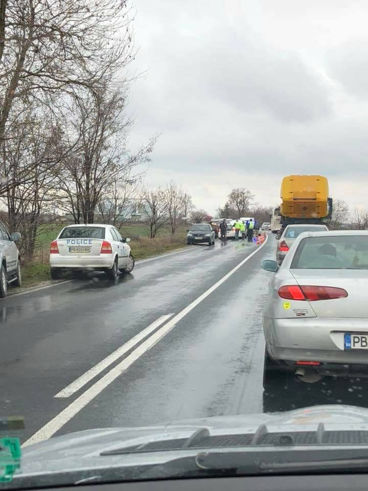 Първо в БЛИЦ! Адско автомеле край Пловдив (СНИМКИ)