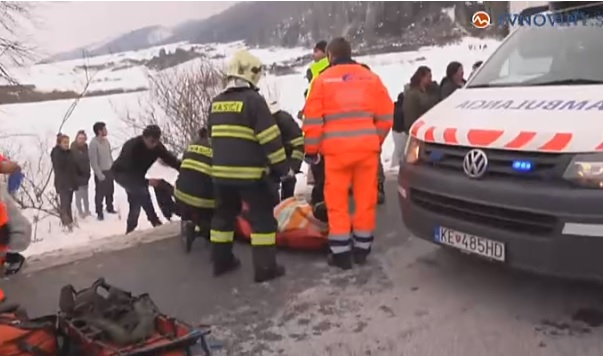 Страшна трагедия в Словакия! Кола се вряза с пълна скорост в група с деца, има много ранени (ВИДЕО)