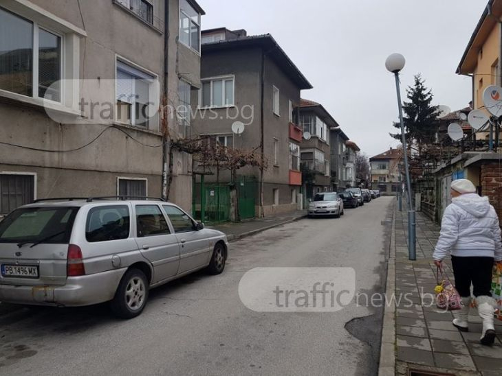 Погром в Пловдив: Вандали изпотрошиха 40 коли (СНИМКИ/ВИДЕО)