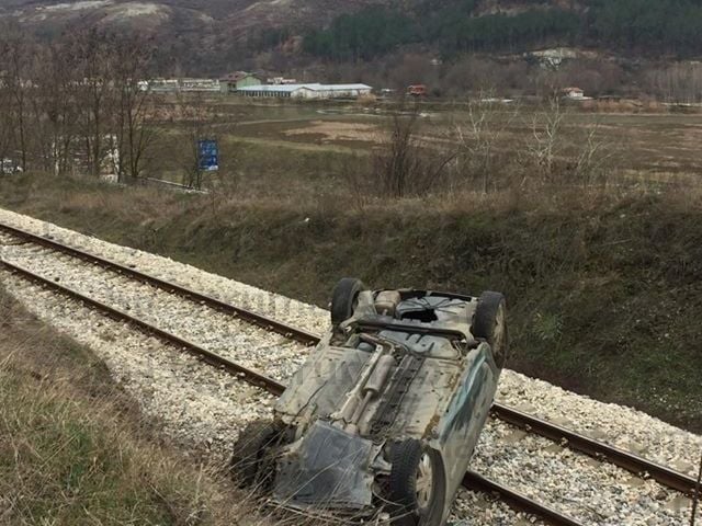 Първи СНИМКИ от кървавата катастрофа край село Церово! Загиналият е баща на известен общински съветник