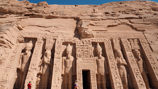 Поредната мистерия! Откриха съкровищата и мумията на върховен жрец на Египет (ВИДЕО)