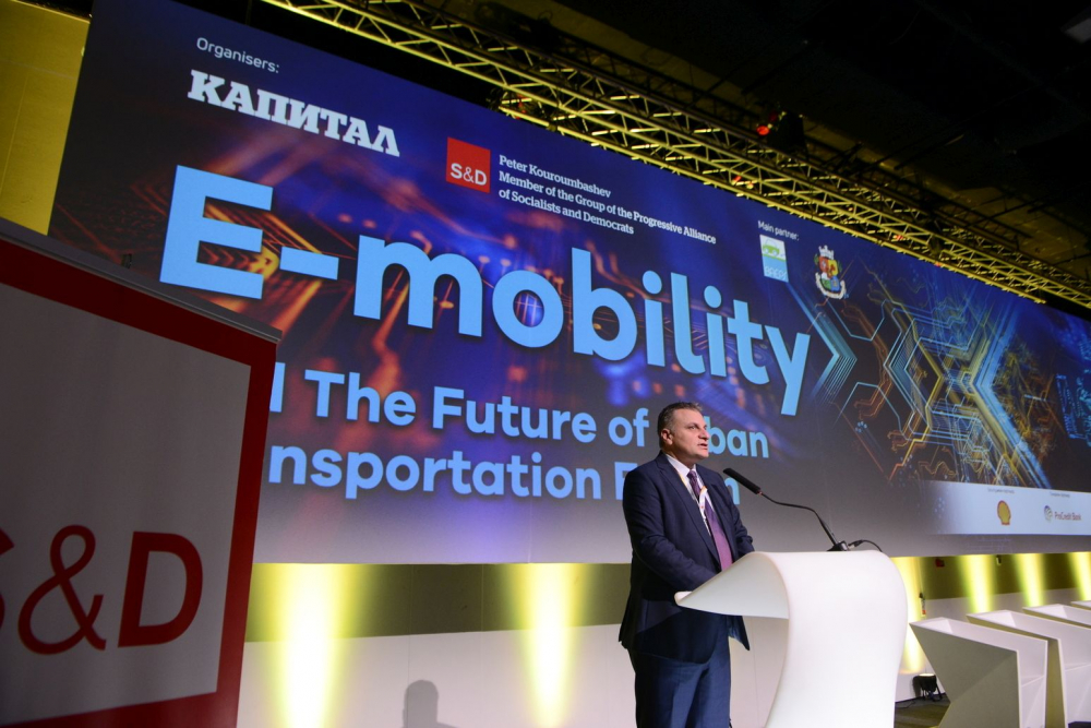 Петър Курумбашев: ЕС е длъжник по отношение на мерките за стимулиране на електрическата мобилност