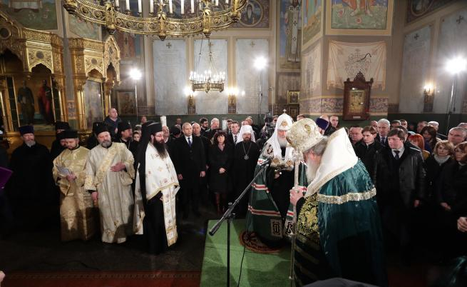 Патриарх Кирил трогна всички със словото си от Шипка