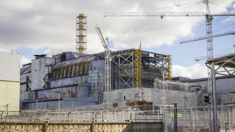 Украйна превръща Чернобил в соларна ферма