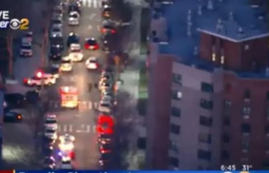 Ужас в Бруклин: Зловещ разстрел на трима възрастни и бебе