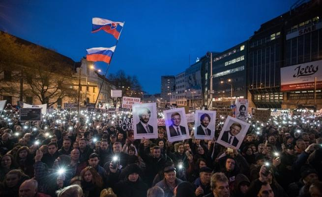 Премиерът на Словакия готов да хвърли оставка