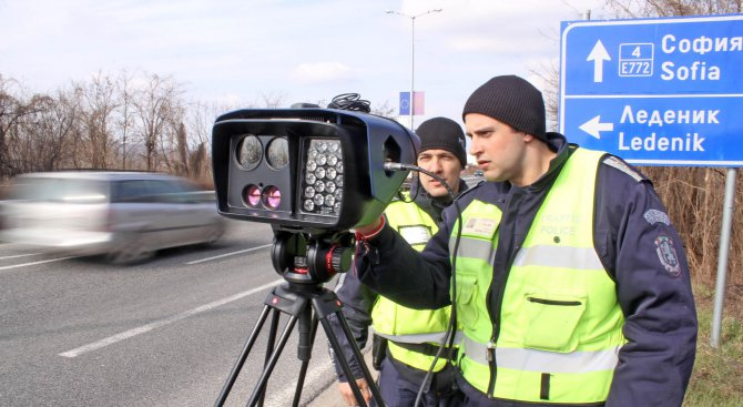 Катаджиите в Пловдивско се хванаха за главата заради този шофьор СНИМКА
