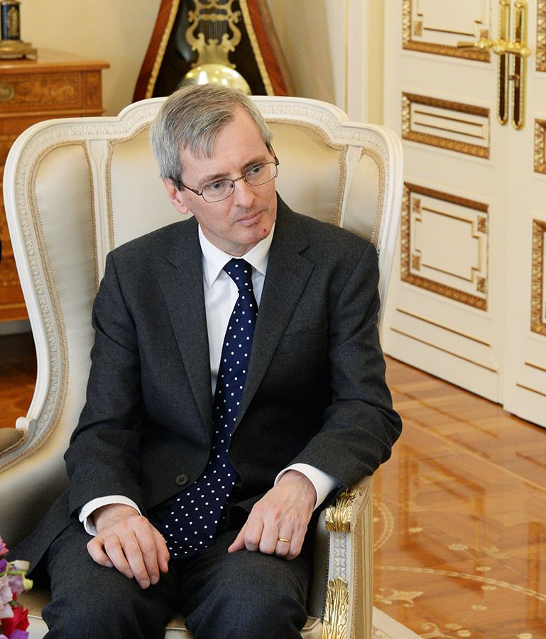 За втори път тази седмица: Привикаха британския посланик в Москва за обяснения