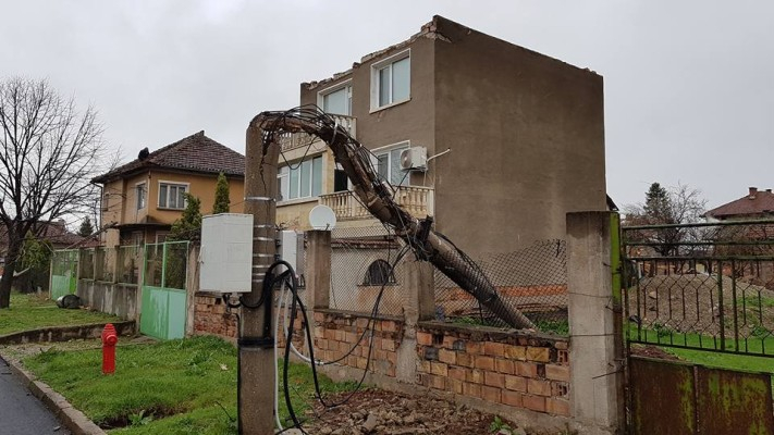Кметът на Враца Калин Каменов за урагана: Има пострадали граждани