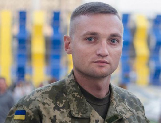 Приятел на самоубилия се украински пилот, обвинен за свалянето на Боинга в Донбас, разказа за последния им разговор (СНИМКИ)