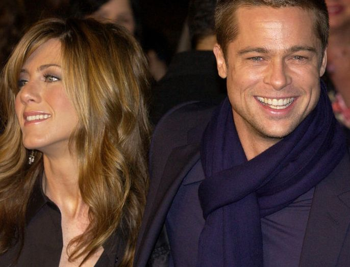 Пит и Анистън нанесоха голям удар на Анджелина Джоли, красавицата място не може да си намери от ревност (СНИМКА)