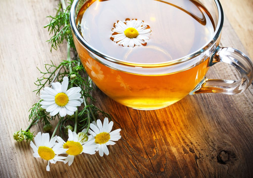 Три билкови чая, които правят имунитета железен при смяната на сезоните