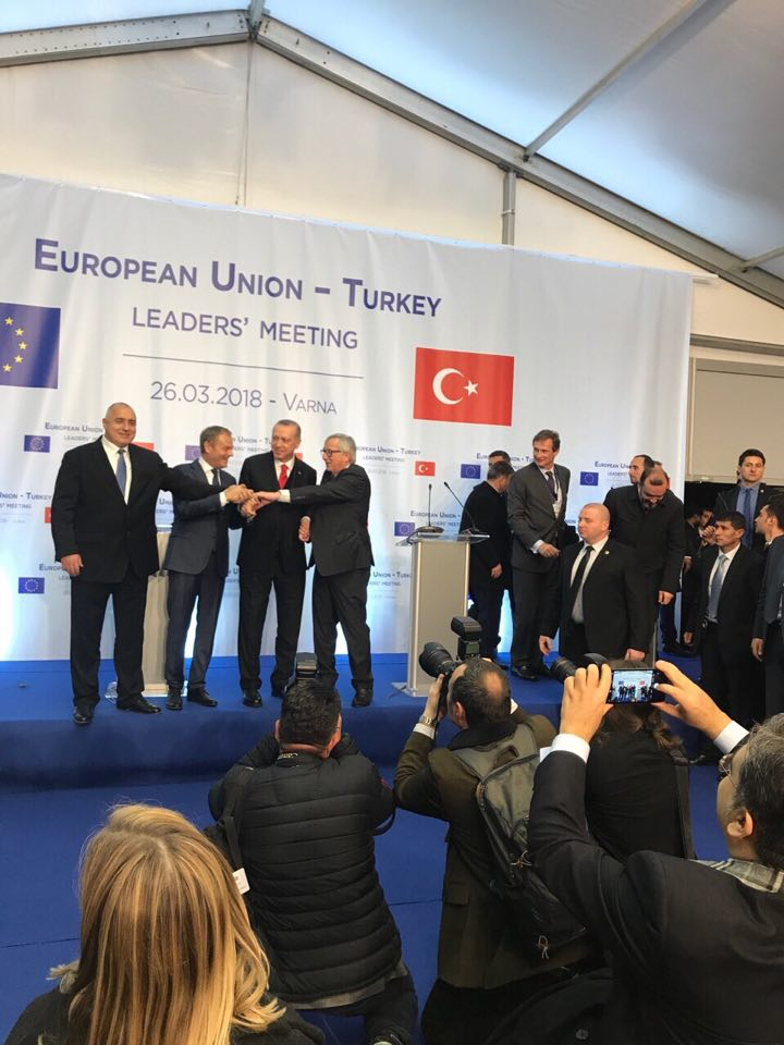 Уникални СНИМКИ в БЛИЦ от срещата между Борисов, Ердоган, Туск и Юнкер!