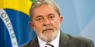 В Бразилия стреляха по колата на бившия президент Лула да Силва
