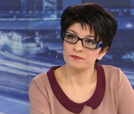 Десислава Атанасова коментира оставката на депутата Димитър Гамишев и захапа БСП 