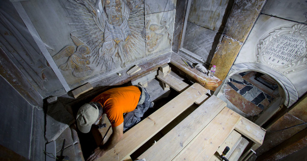 Нереално: Гръцки реставратор влезе в гроба на Христос за първи път от 1810 година и разказа смайващи неща!