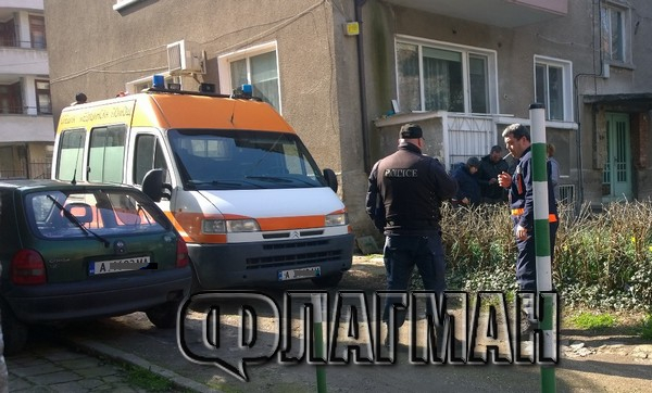 Извънредно! Полиция и Гражданска защита блокираха блок в Бургас, има труп (СНИМКИ)