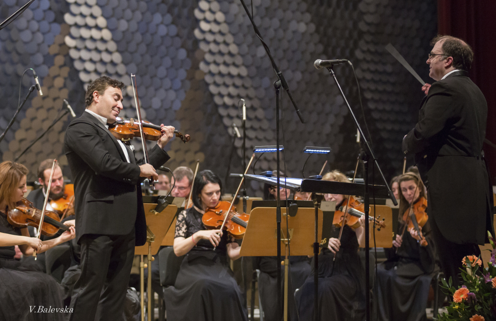 Виртуозът Максим Венгеров: Цигулката е продължение на моята душа, лъкът - продължение на ръката ми (СНИМКИ)