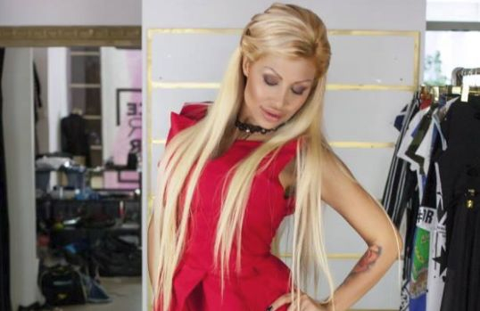 Джулиана Гани шокира всички с тази СНИМКА (18+), от знойната блондинка няма и помен 