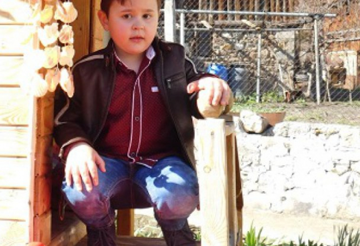 Цяла България вече говори за това чудо с 5-годишно момче в Грохотно (ВИДЕО)