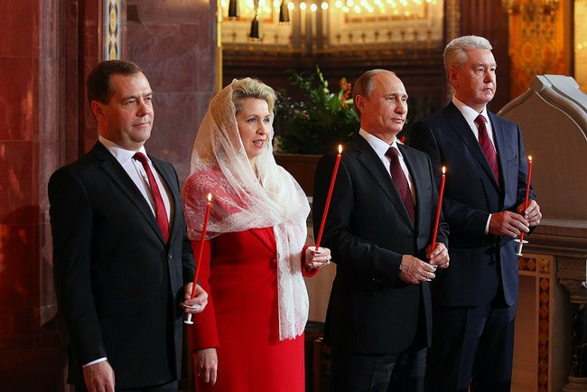 Путин поздрави православните християни за Великден, призова за добрини и помощ на ближния
