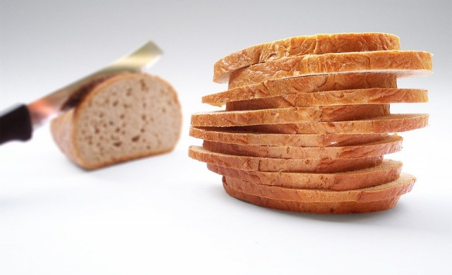 Защо в САЩ се опитват да забранят нарязания на филийки хляб?
