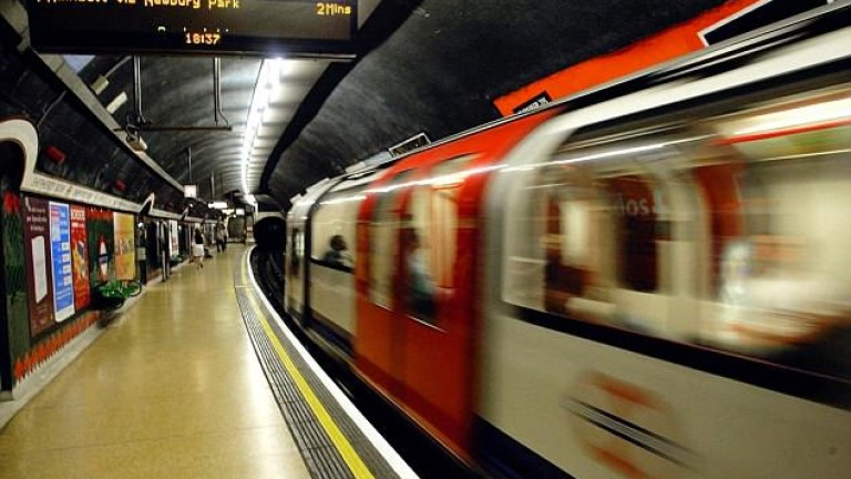 Пребиха жена в лондонското метро, говорела испански